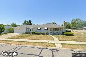 141 N Varsity Dr, South Bend, IN 46615