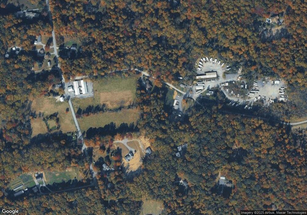 910 Birdell Rd, Honey Brook, PA 19344 - photo 1