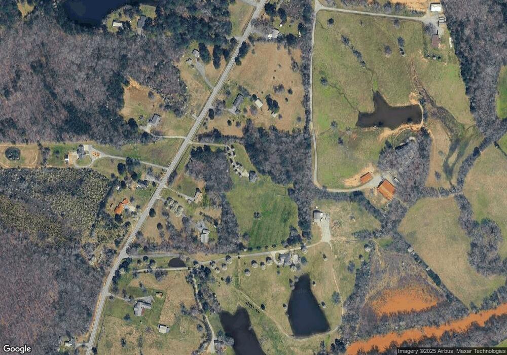 2553 Chatsworth Hwy 225 NE, Calhoun, GA 30701 - photo 1