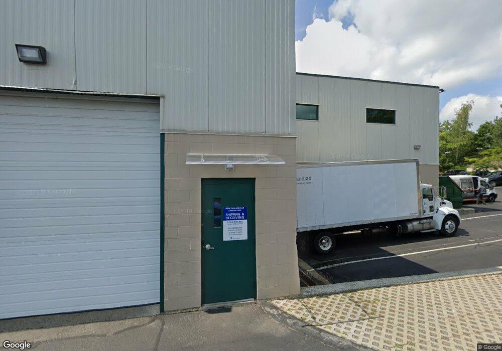 1 Arrow Dr, Woburn, MA 01801 - photo 1