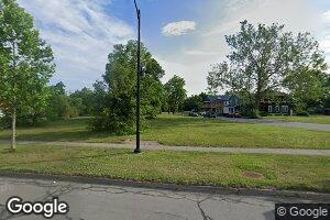1029 Lincoln Way W, South Bend, IN 46616