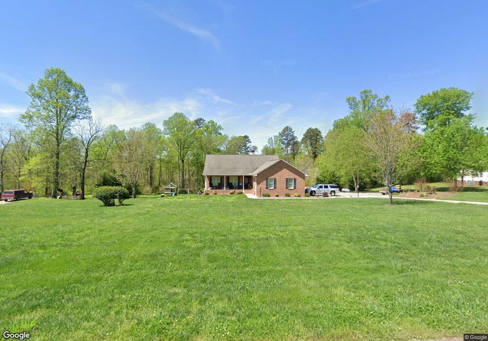 153 Barringer Dr, Statesville, NC 28625 - photo 1