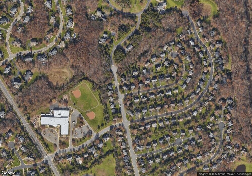 15490 Waters Creek Dr, Centreville, VA 20120 - photo 1