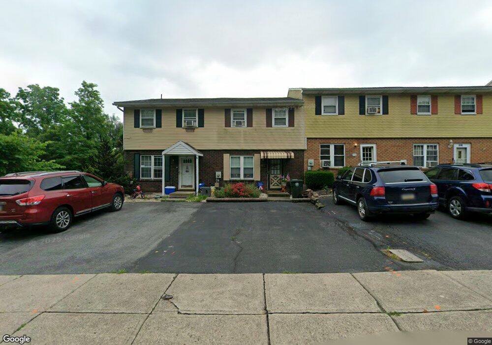 214 Creek Rd, Bath, PA 18014 - photo 1