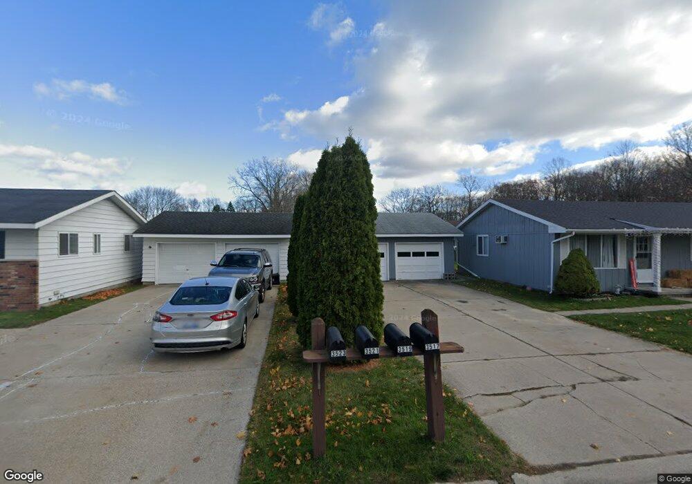 3521 Parkway Dr unit 3, Port Huron, MI 48060 - photo 1