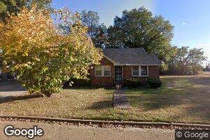 310 Oak St, Marks, MS 38646