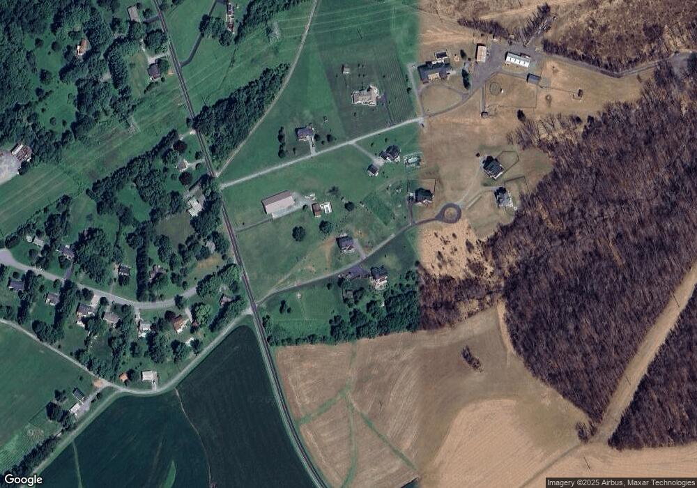 810 Cherry Tree Dr, Sykesville, MD 21784 - photo 1