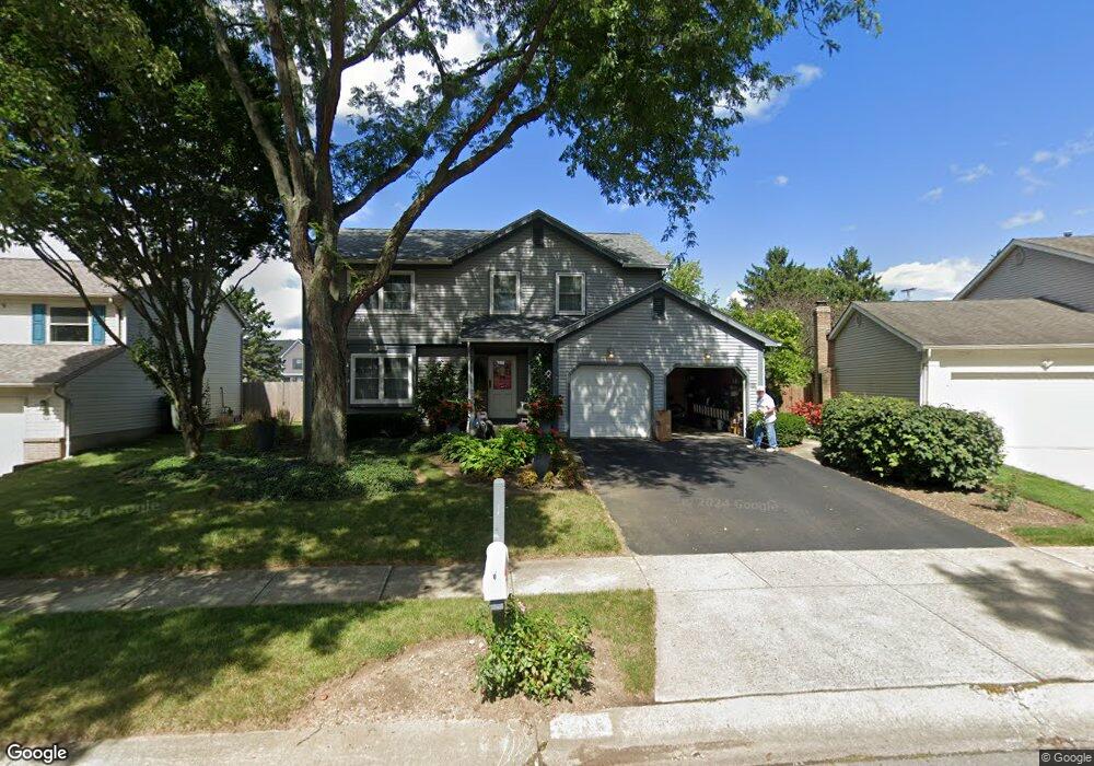 2480 Dunstan Dr, Columbus, OH 43235 - photo 1