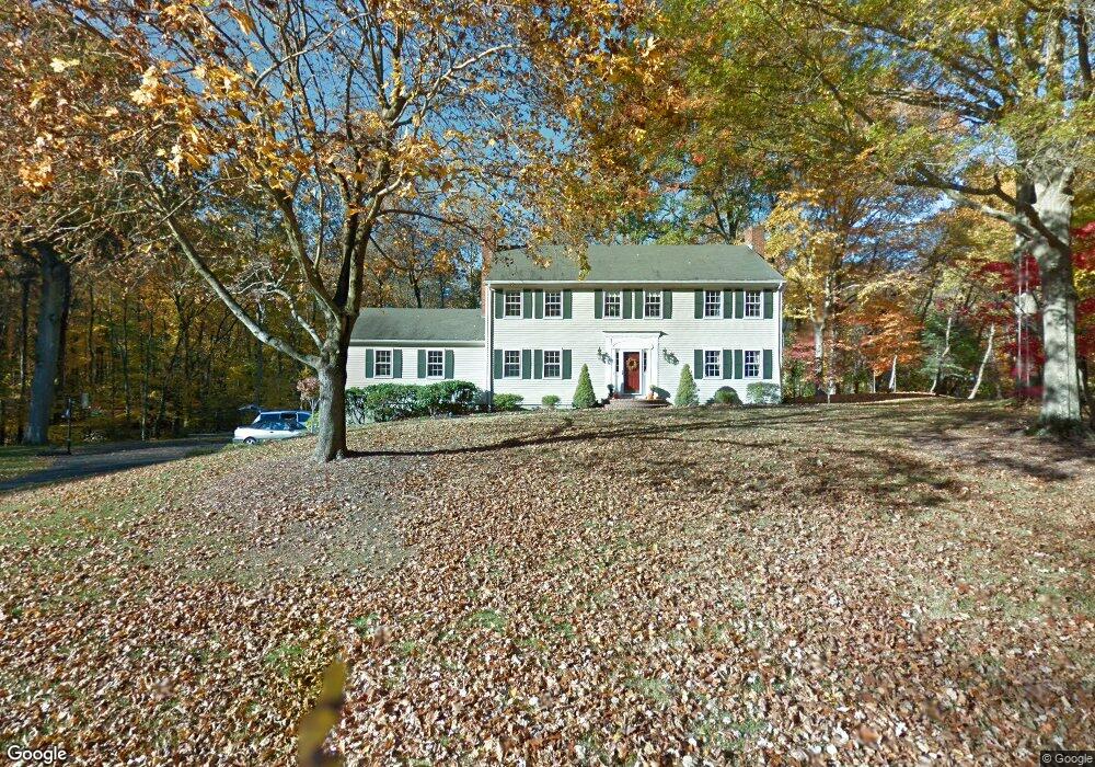 475 Eleven O Clock Rd, Fairfield, CT 06824 - photo 1