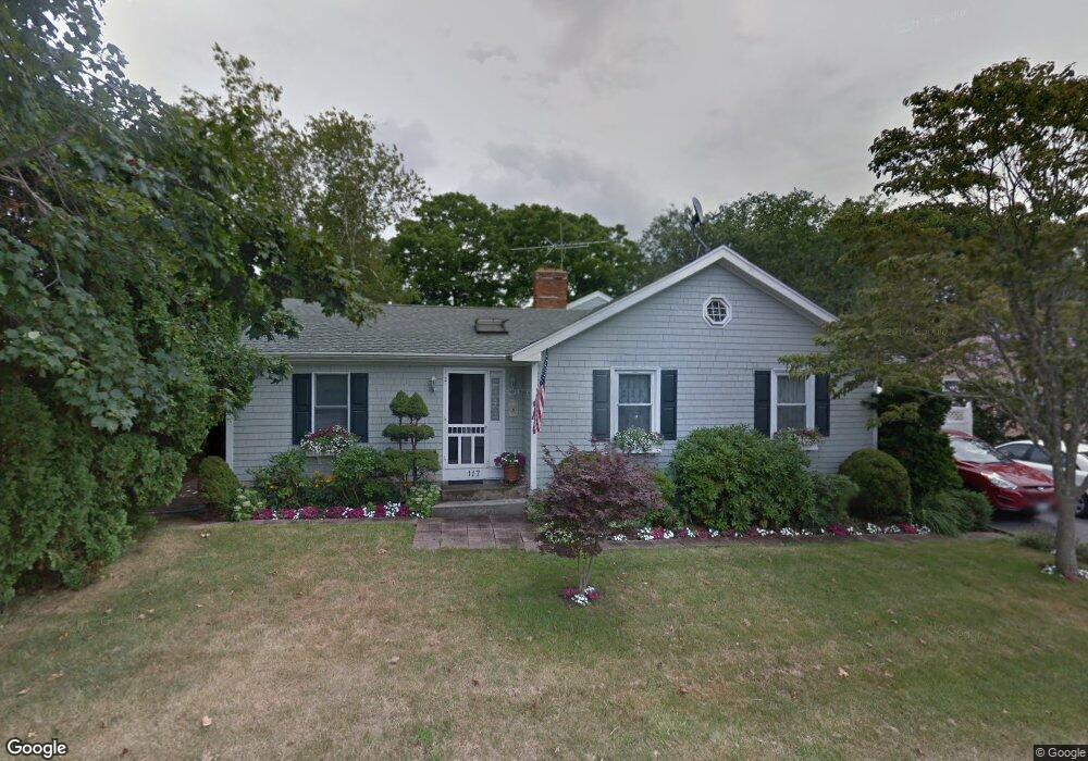 117 Center Ave, Middletown, RI 02842 - photo 1