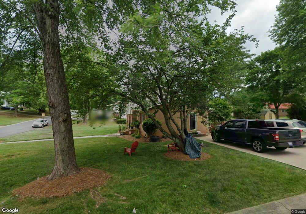 633 Old Farm Rd, Statesville, NC 28625 - photo 1