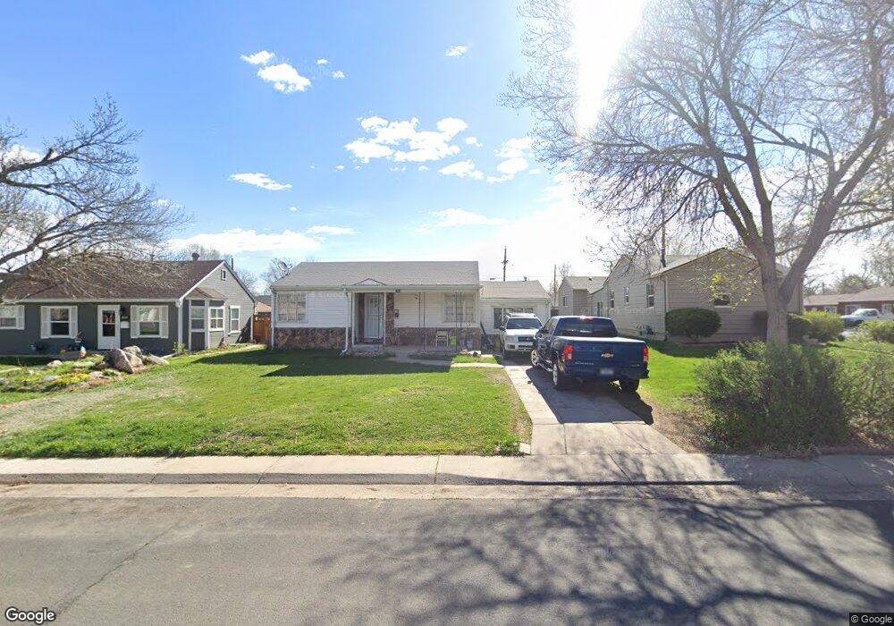 1316 Geneva St, Aurora, CO 80010 - photo 1