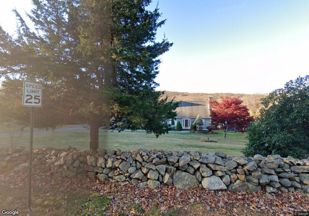 188 Upper Pattagansett Rd, East Lyme, CT 06333 - photo 1