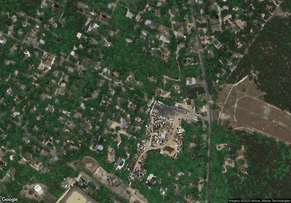 8 Wachuset Ave, Oak Bluffs, MA 02568 - photo 1