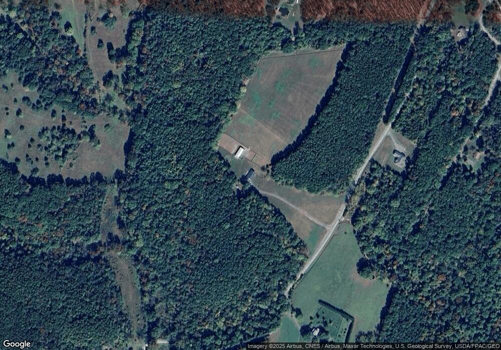 825 New Hope Rd, Cross Junction, VA 22625 - photo 1