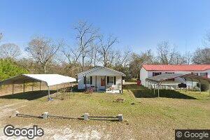 37 E Thirteenth St, Mc Rae Helena, GA 31037