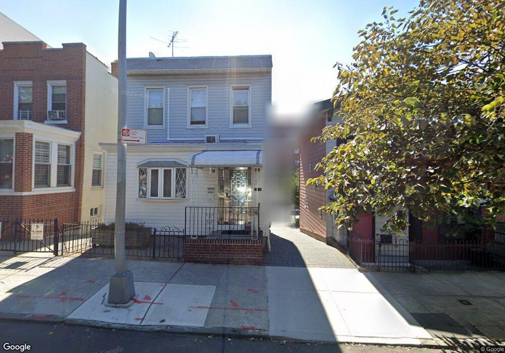 3123 43rd St, Astoria, NY 11103 - photo 1