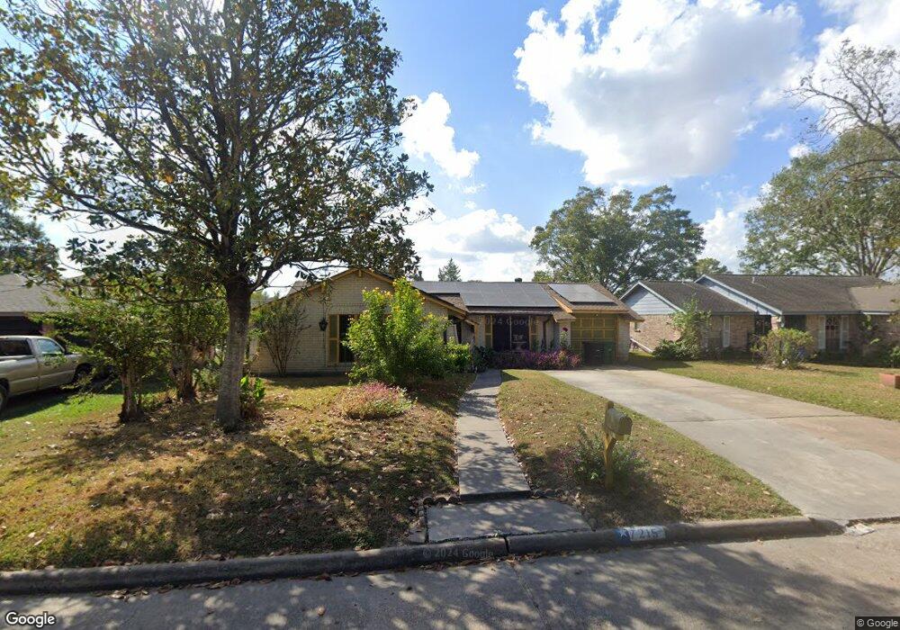 7215 Yellow Pine Dr, Houston, TX 77040 - photo 1