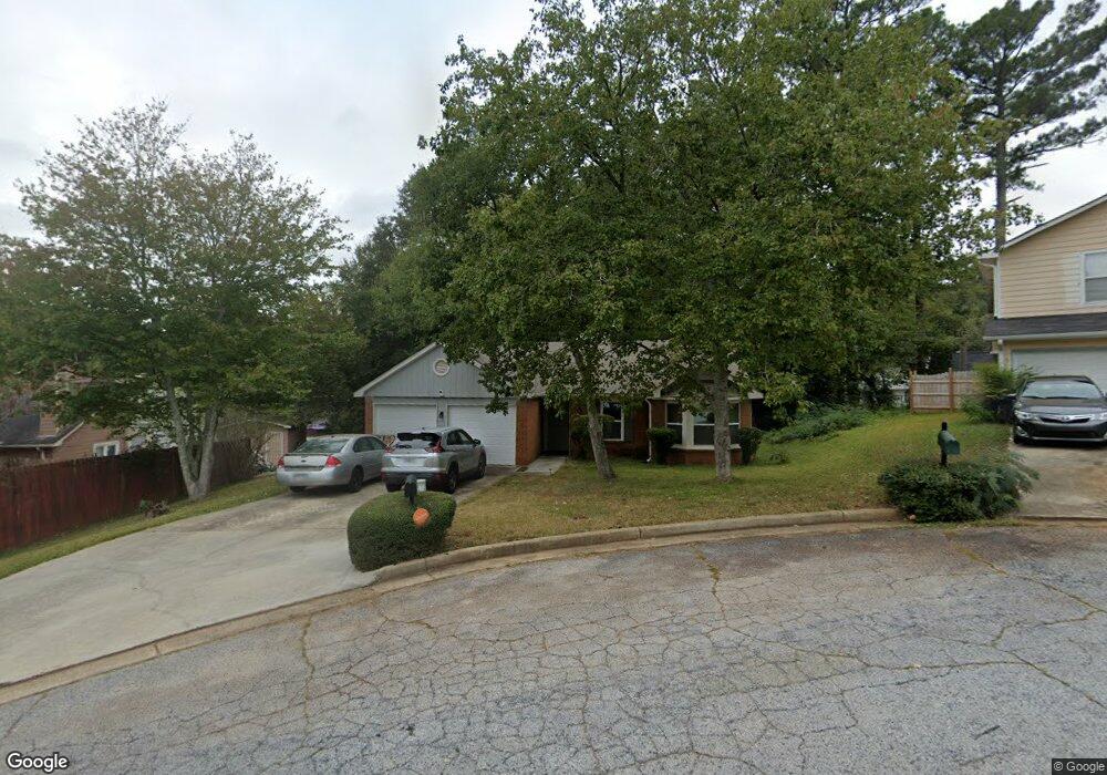 2079 Corners Circle Trace, Lithonia, GA 30058 - photo 1