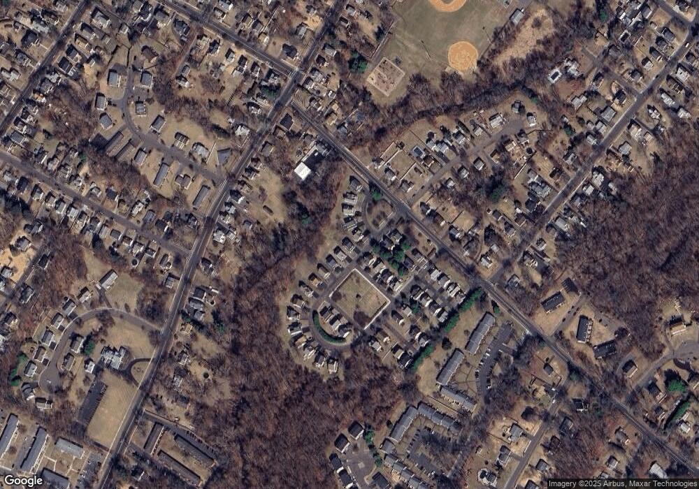 15 Old Village Cir unit 15, Wallingford, CT 06492 - photo 1