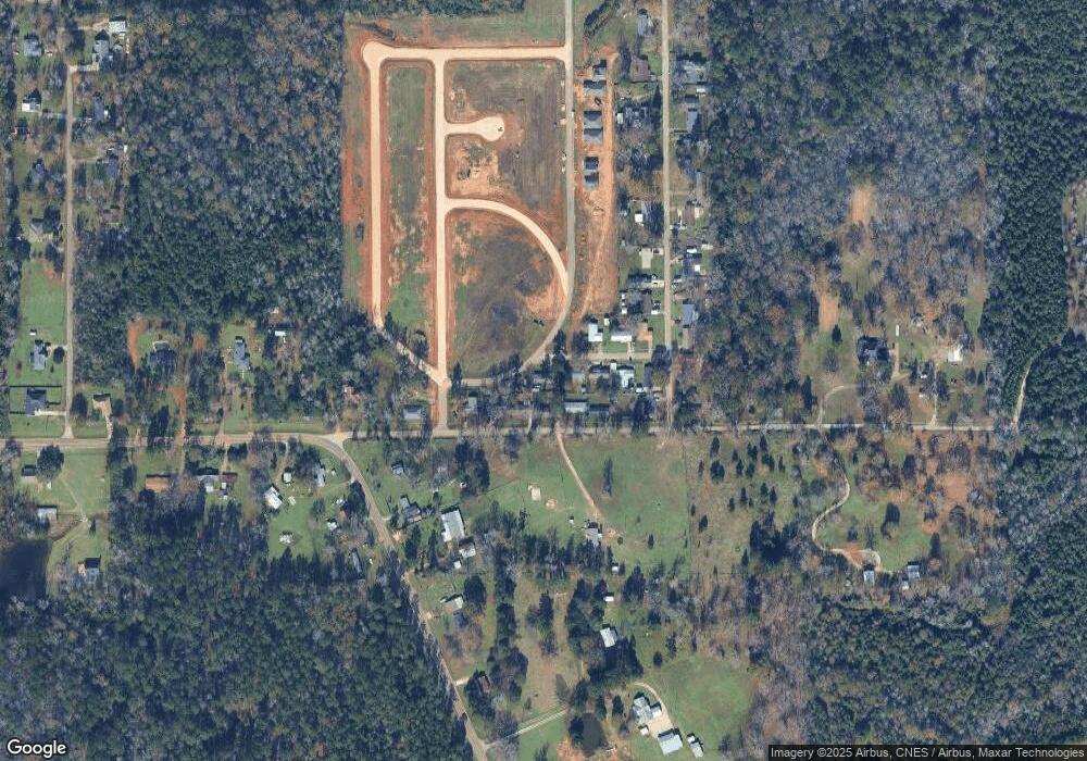 121 Delmas Dr, Lufkin, TX 75901 - photo 1