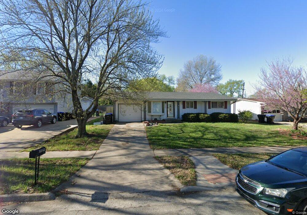5129 SW 32nd St, Topeka, KS 66614 - photo 1