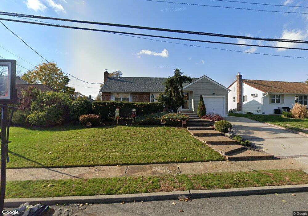 2966 Derby Dr W, Oceanside, NY 11572 - photo 1