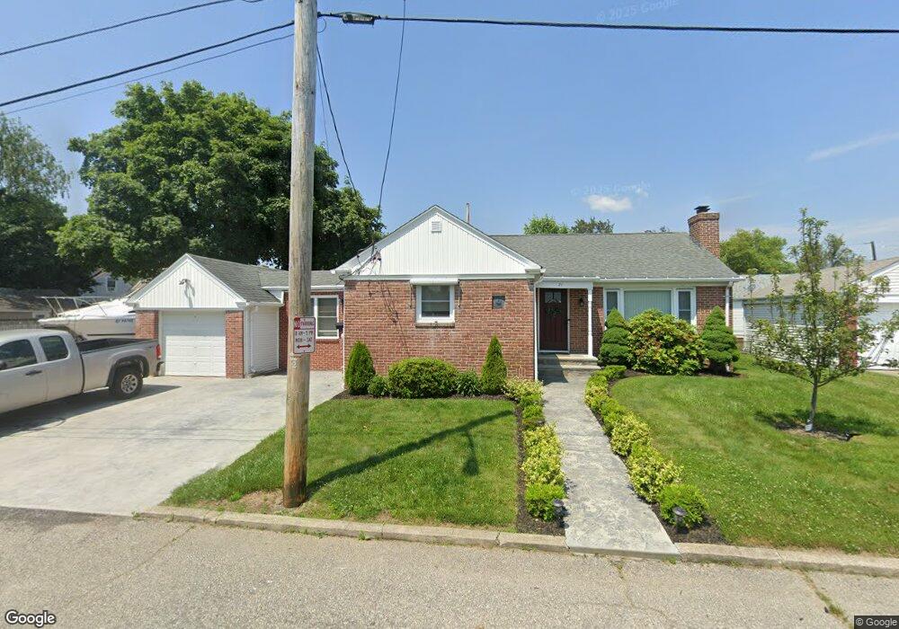 21 Egan Rd, Cranston, RI 02910 - photo 1