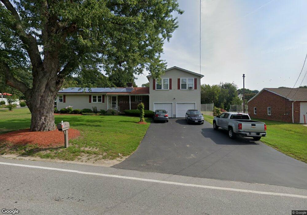 134 Elm St, Blackstone, MA 01504 - photo 1