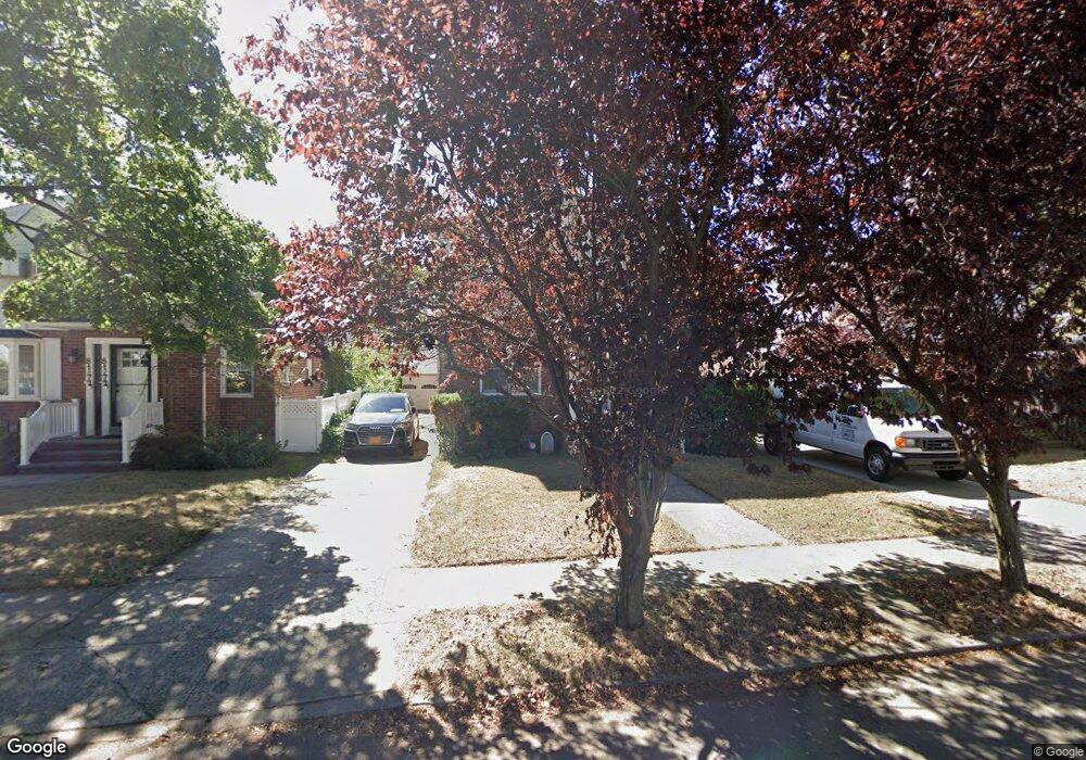 8140 248th St, Bellerose, NY 11426 - photo 1