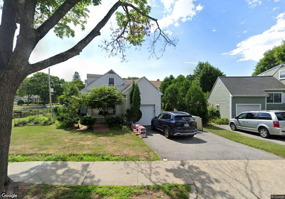 83 Elinor Rd, Newton Highlands, MA 02461 - photo 1