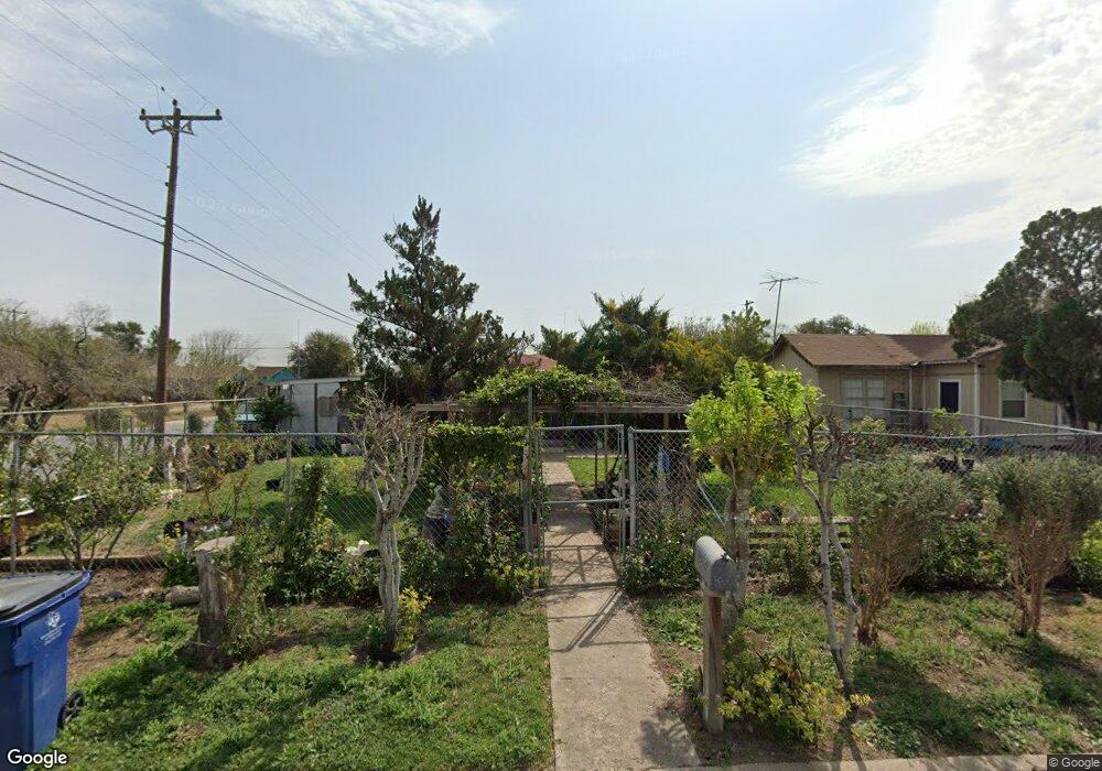 302 S 6th St, Donna, TX 78537 - photo 1