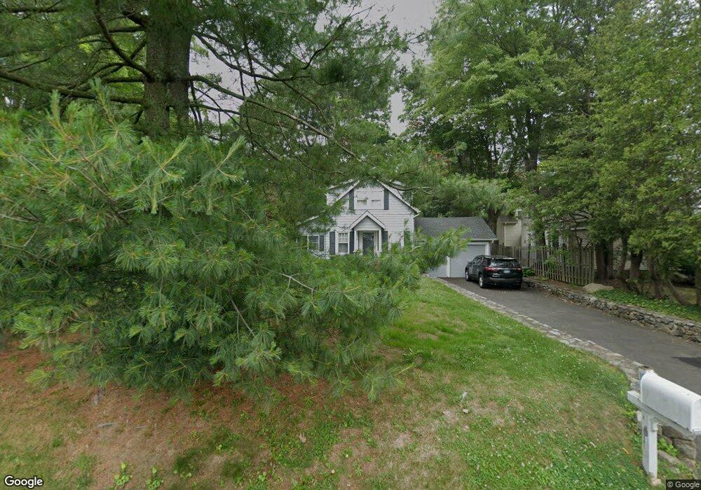 10 Elm St, Darien, CT 06820 - photo 1