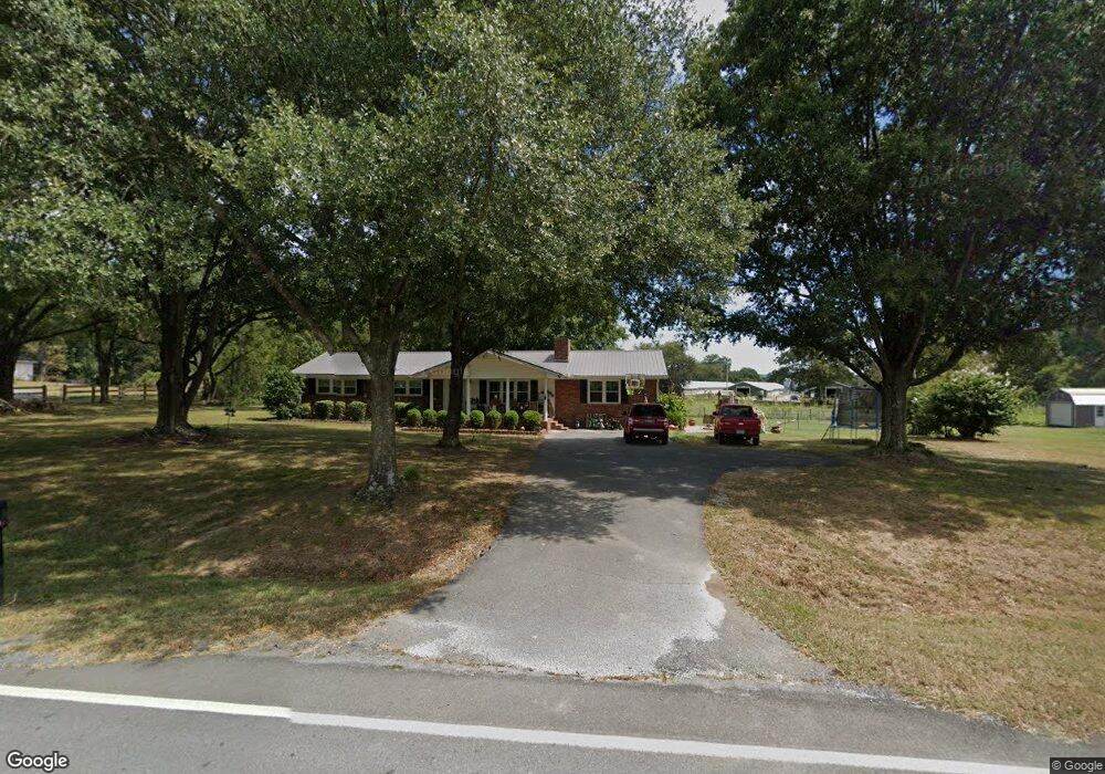 499 Cash Rd NE, Calhoun, GA 30701 - photo 1