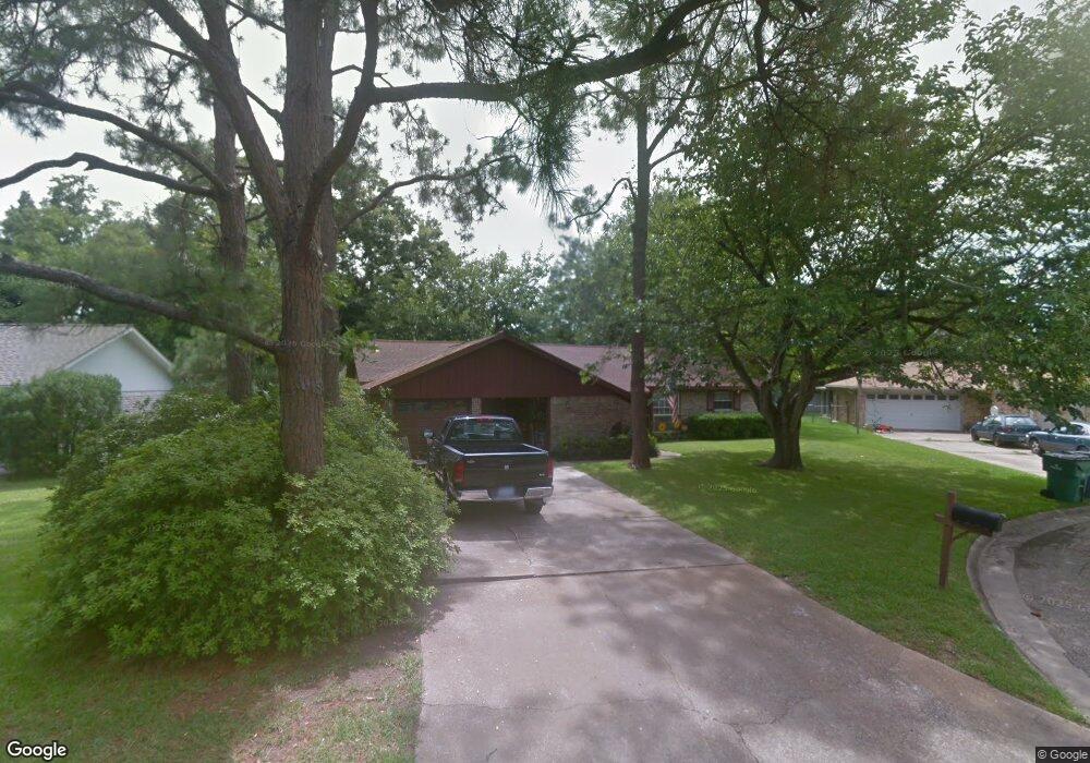 3710 Wilshire Dr, Alvin, TX 77511 - photo 1