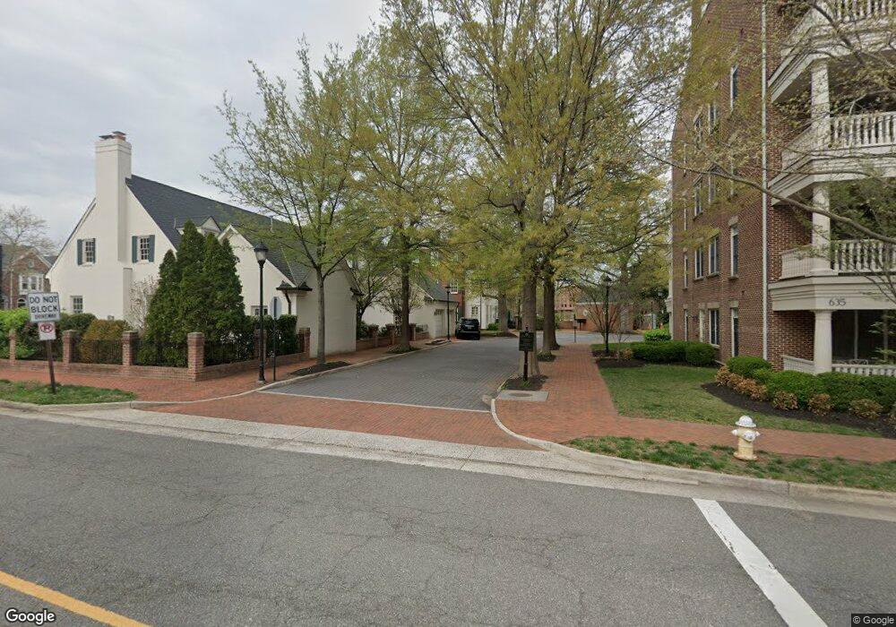 647 First St, Alexandria, VA 22314 - photo 1