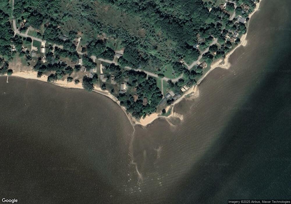 3124 E Point Augres Rd, Au Gres, MI 48703 - photo 1