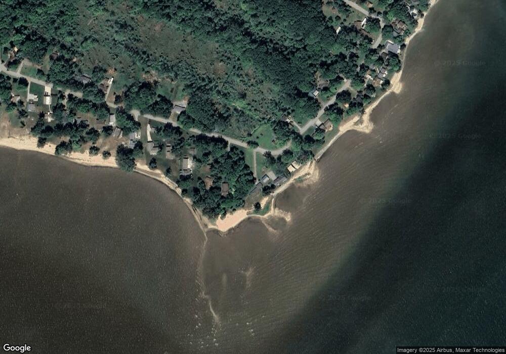 3132 E Point Augres Rd, Au Gres, MI 48703 - photo 1