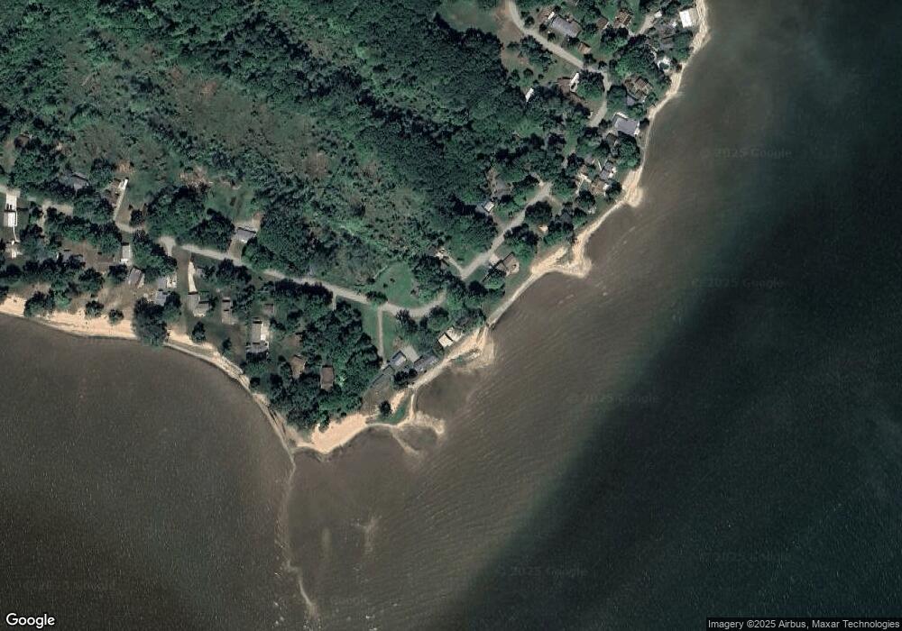 3150 E Point Augres Rd, Au Gres, MI 48703 - photo 1