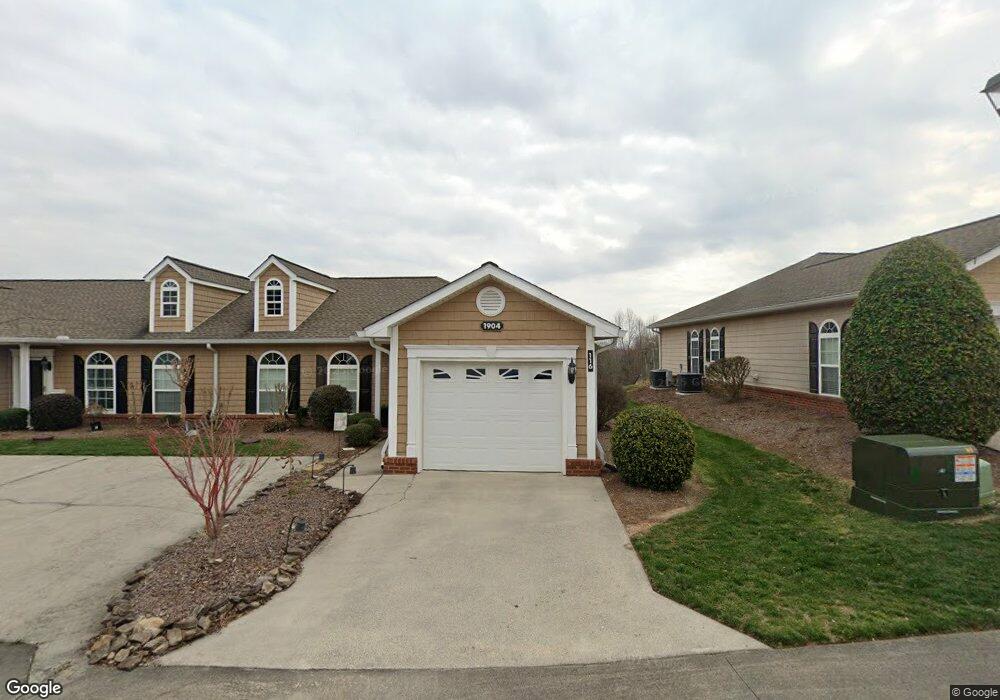 1904 Middle Summit Dr unit 118, Dalton, GA 30721 - photo 1