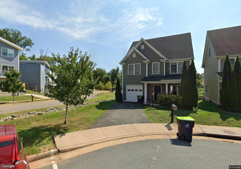 120 Blincoe Ln, Charlottesville, VA 22902 - photo 1