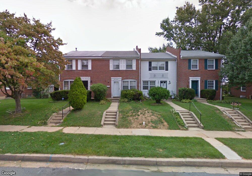 1111 Pelham Wood Rd, Parkville, MD 21234 - photo 1