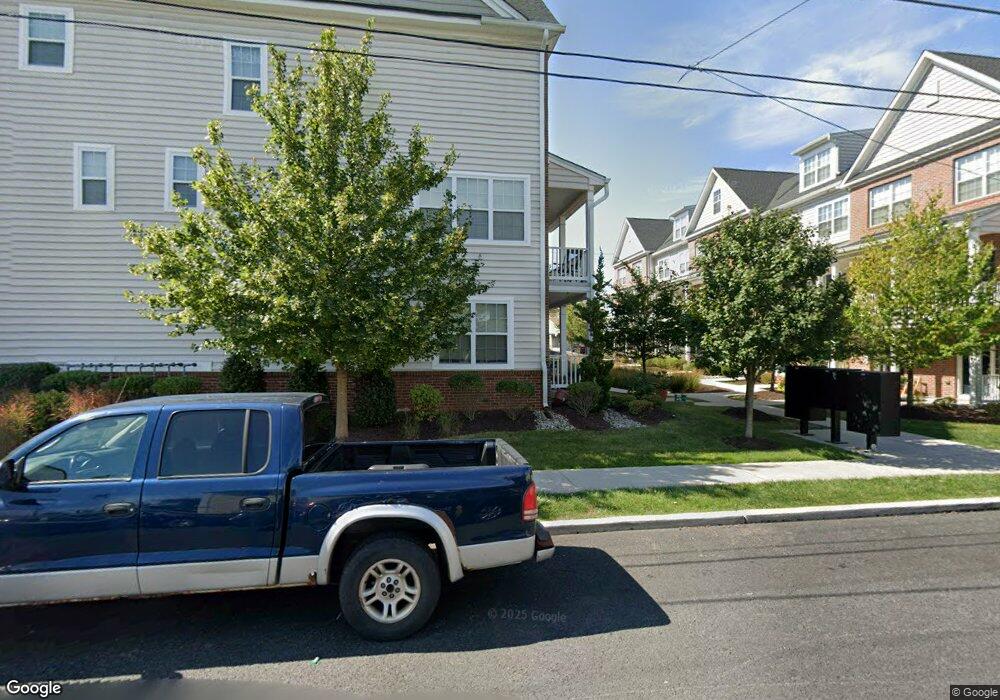 752 W 2nd St, Lansdale, PA 19446 - photo 1