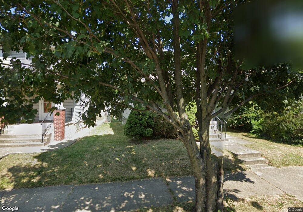 572 E Jenkins Ave, Columbus, OH 43207 - photo 1