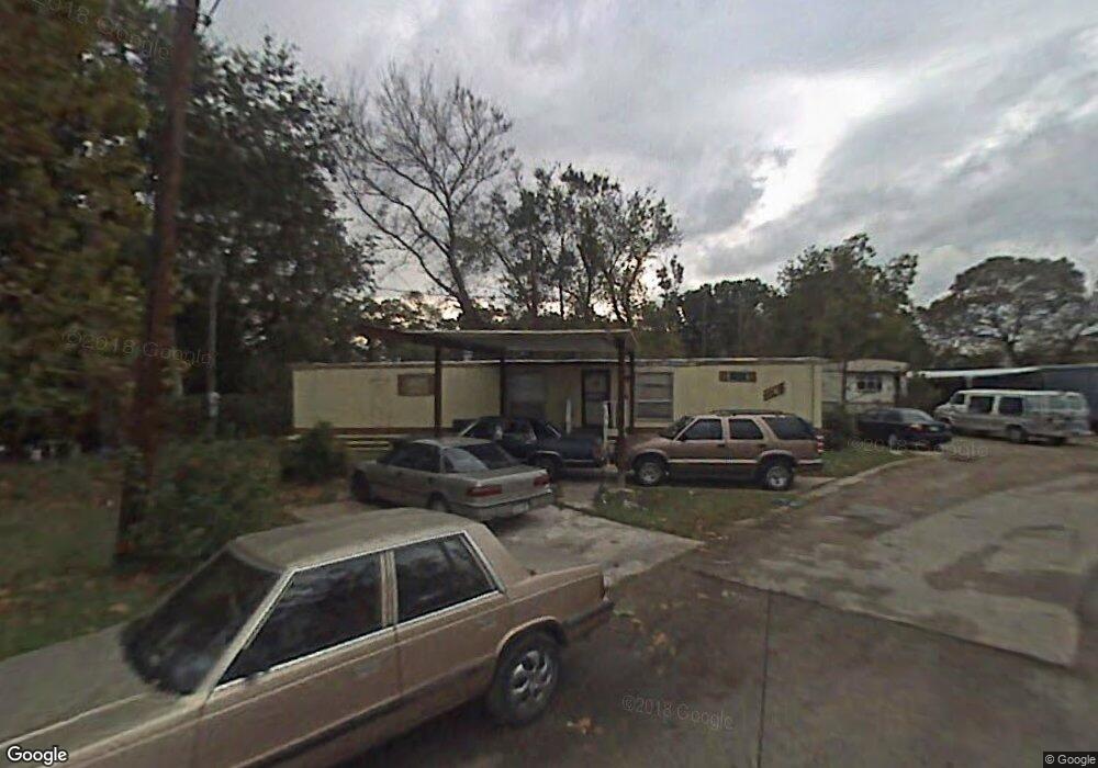 707 Strawberry Pines Ct, Houston, TX 77009 - photo 1