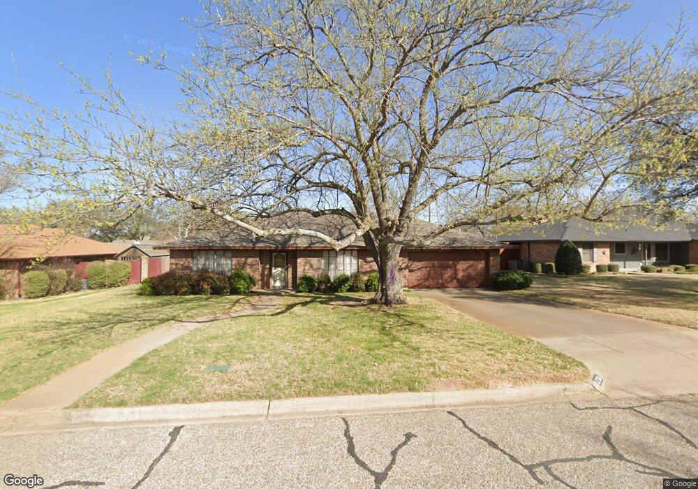 1706 High Mesa Dr, Cleburne, TX 76033 - photo 1