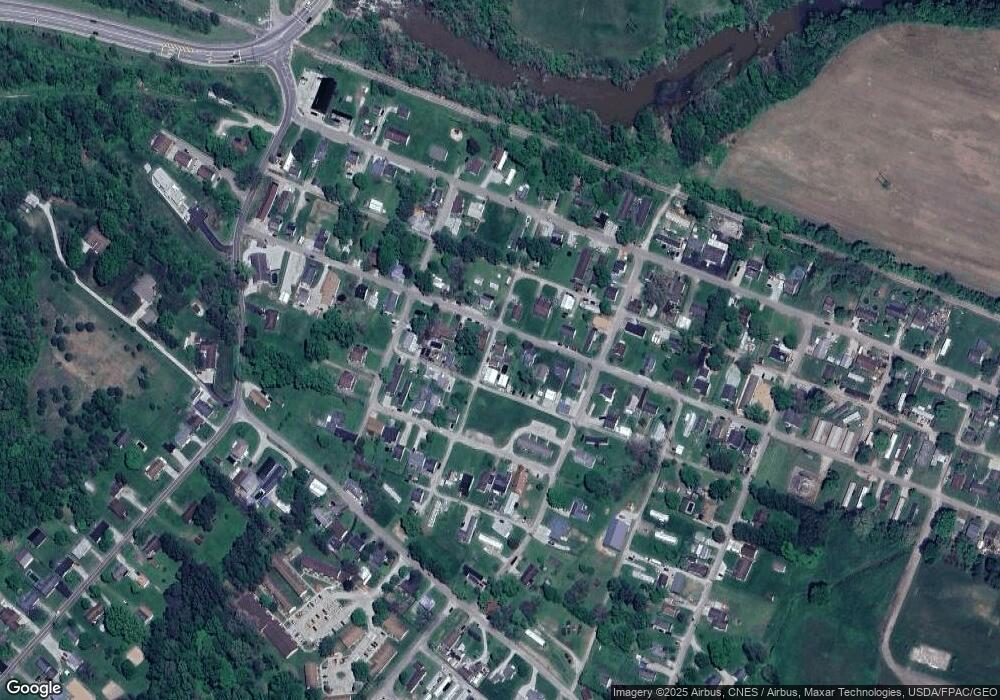 1249 Charles St, Logan, OH 43138 - photo 1