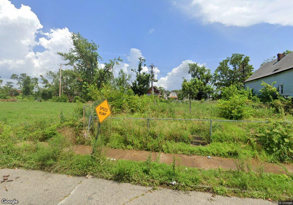 4431 Penrose St, Saint Louis, MO 63115 - photo 1