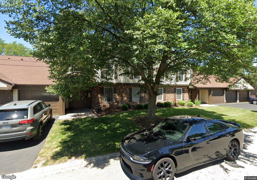 2105 Lancaster Cir unit 1202B, Naperville, IL 60565 - photo 1