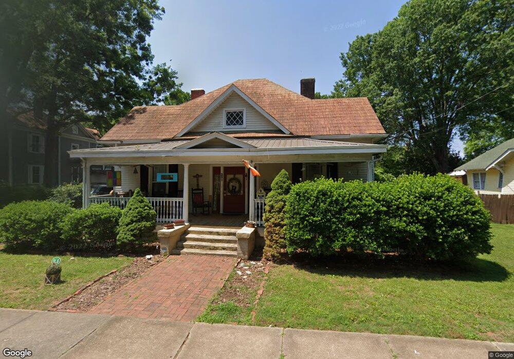 231 Euclid Ave, Statesville, NC 28677 - photo 1